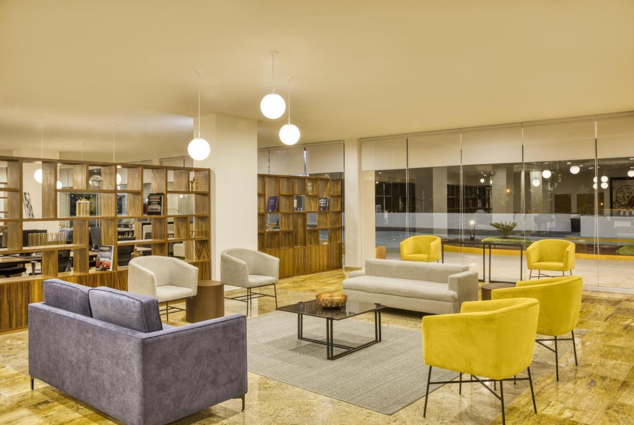 Fiesta Inn Guadalajara Periferico Poniente ซาโปปัน ภายนอก รูปภาพ