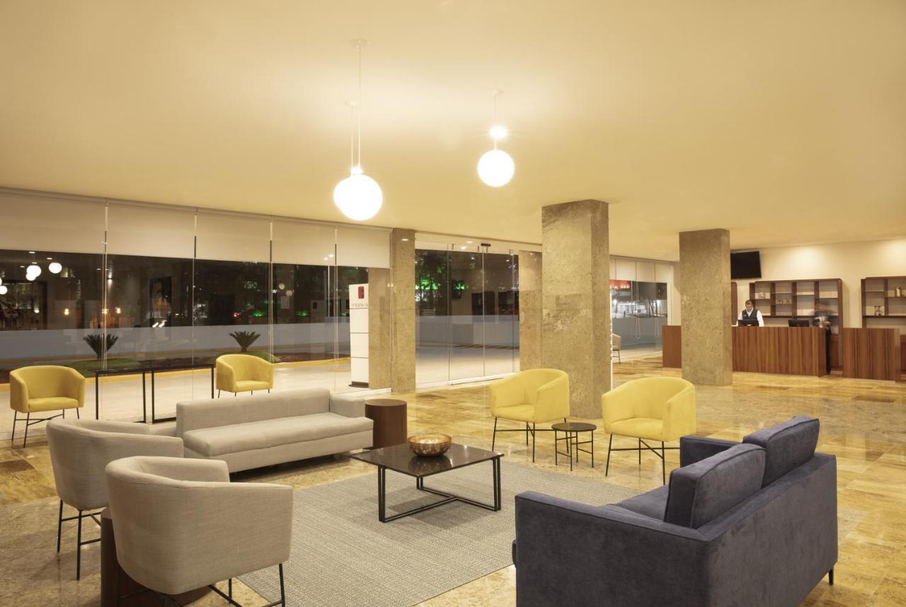 Fiesta Inn Guadalajara Periferico Poniente ซาโปปัน ภายนอก รูปภาพ