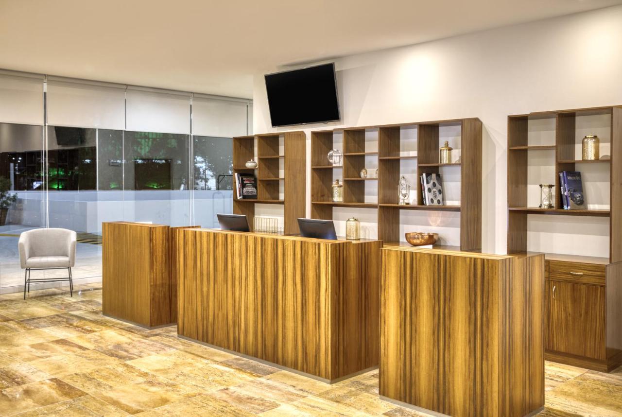 Fiesta Inn Guadalajara Periferico Poniente ซาโปปัน ภายนอก รูปภาพ